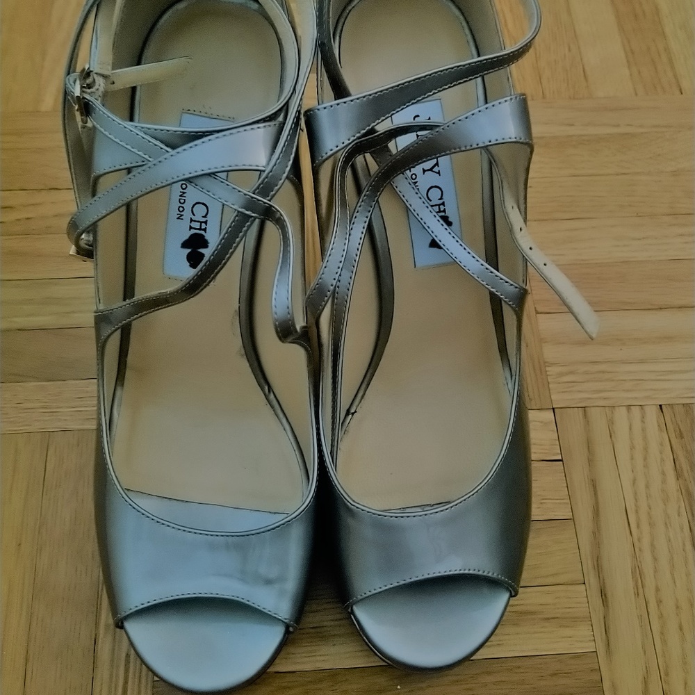 Jimmy Choo Mirror like leathe, Platinum, size 36.5